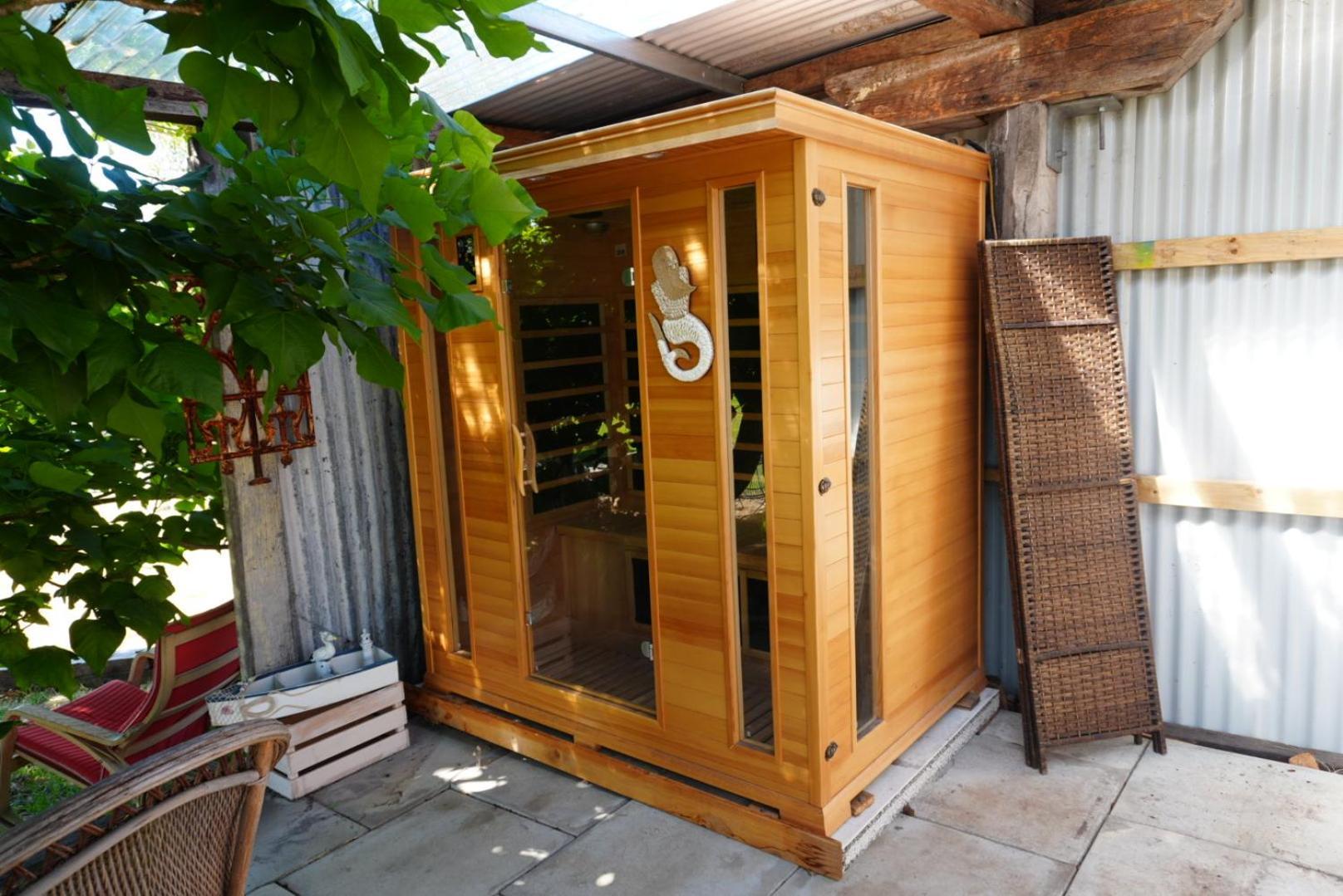 Silversprings Spa Retreat Pet Friendly Cottages And Glampings Metricup ภายนอก รูปภาพ